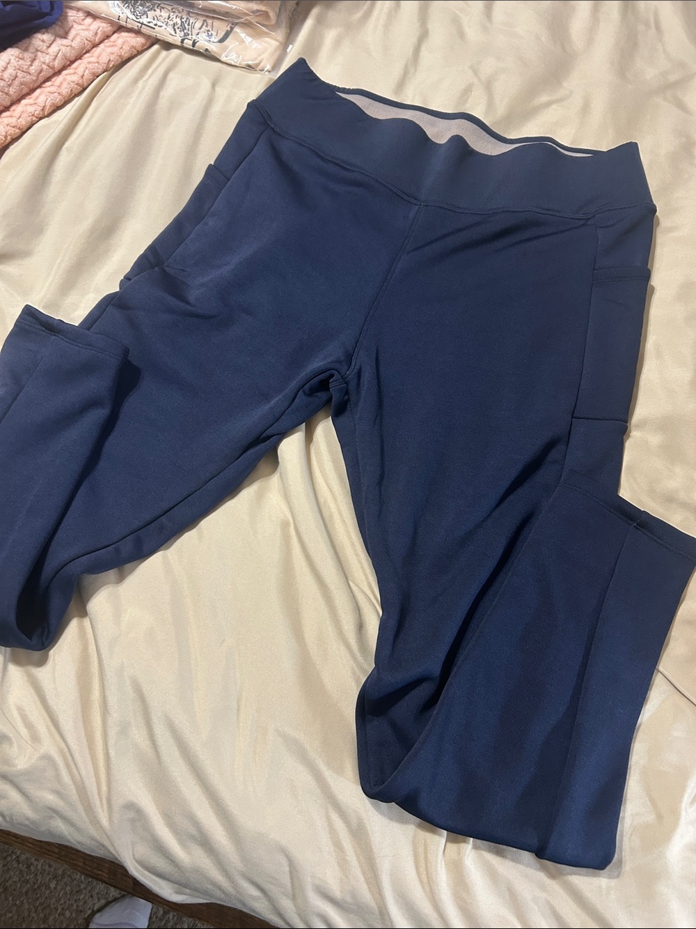 Unk Navy High-Waist Athletic Leggings with Side Pockets